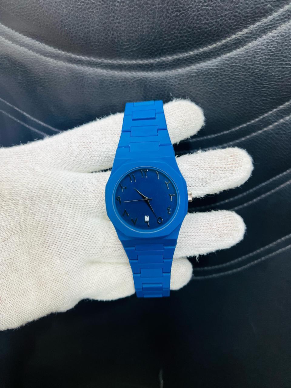 Multicolor Aura Watch – Vibrant Style with Timeless Precision