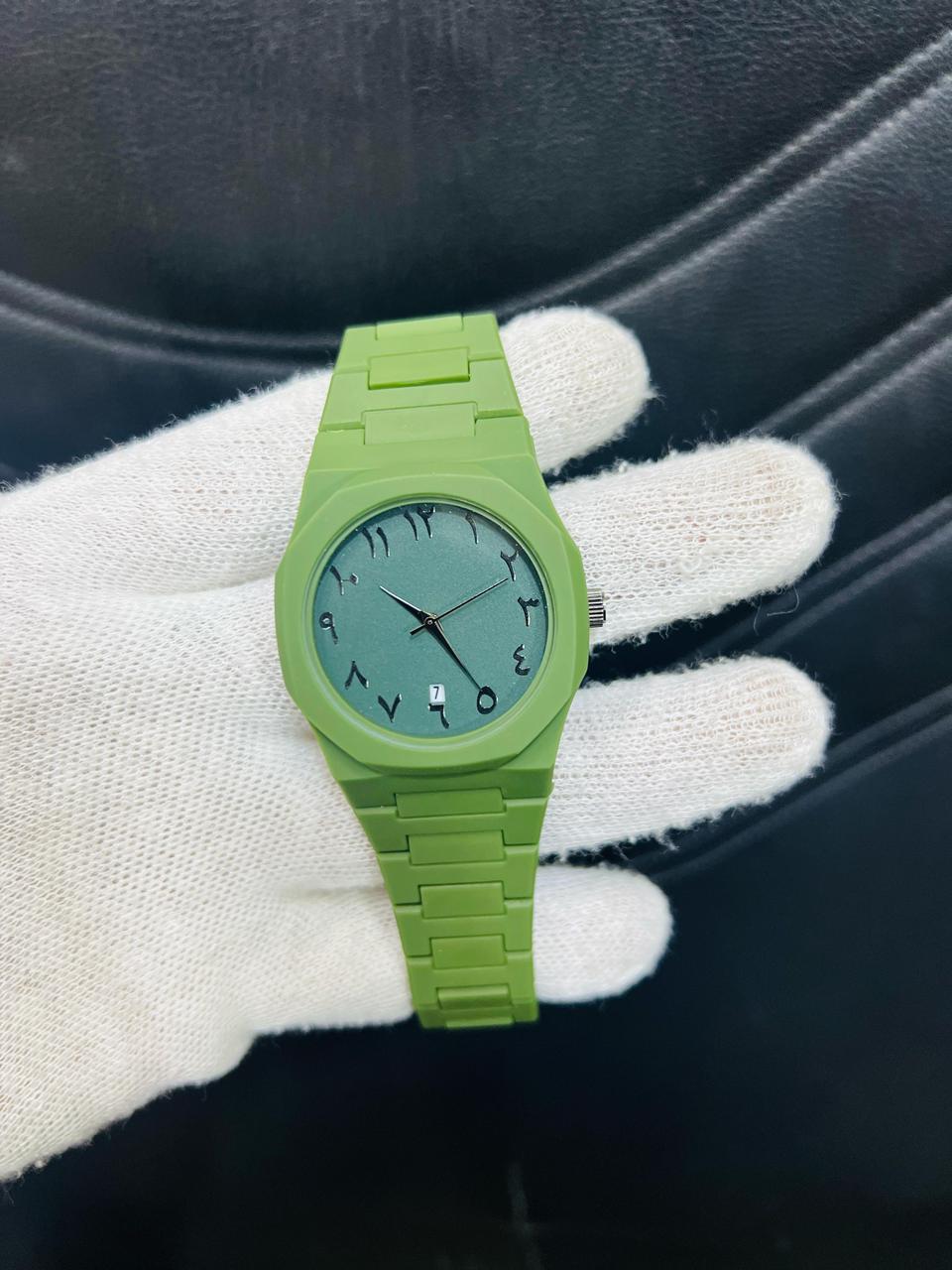 Multicolor Aura Watch – Vibrant Style with Timeless Precision
